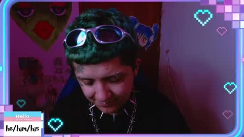 Snapshot of ftmbiggestclit chatting on 02.12.25 Kevin online show from 02.12.25