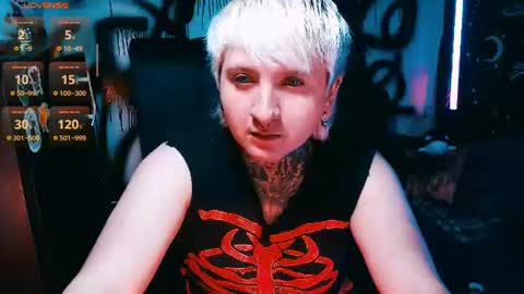 Snapshot of ftmblueyes chatting on 06.26.26 HEHIM online show from 06.26.26
