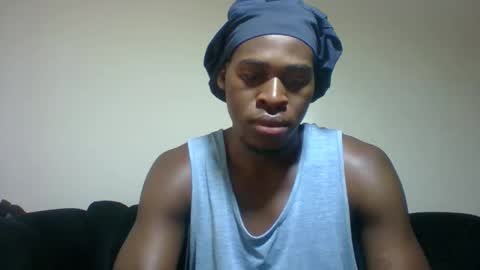 Snapshot of fuck_buoy chatting on 09.12.25 Prince online show from 09.12.25