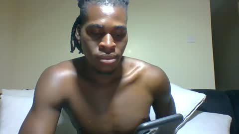 Snapshot of fuck_buoy chatting on 10.07.25 Prince online show from 10.07.25