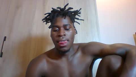 Snapshot of fuck_buoy chatting on 11.02.25 Prince online show from 11.02.25