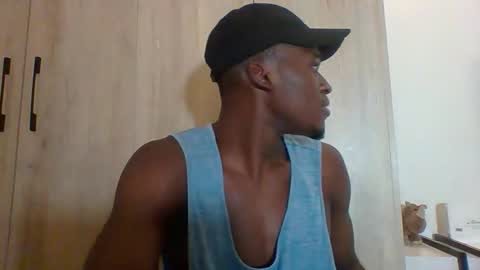 Snapshot of fuck_buoy chatting on 11.03.25 Prince online show from 11.03.25