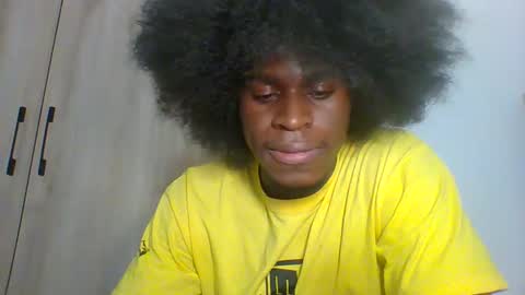 Snapshot of fuck_buoy chatting on 11.08.25 Prince online show from 11.08.25