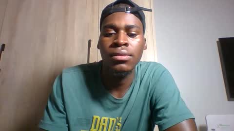 Snapshot of fuck_buoy chatting on 11.12.25 Prince online show from 11.12.25