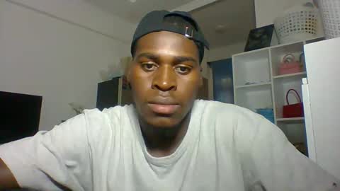 Snapshot of fuck_buoy chatting on 11.24.25 Prince online show from 11.24.25