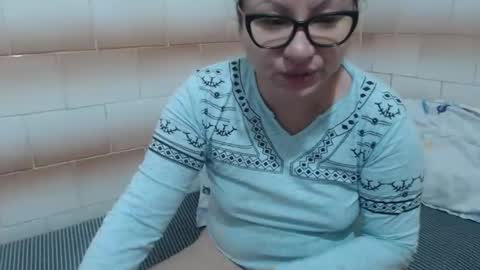 Snapshot of fuck_my_face chatting on 12.09.24 Ella online show from 12.09.24