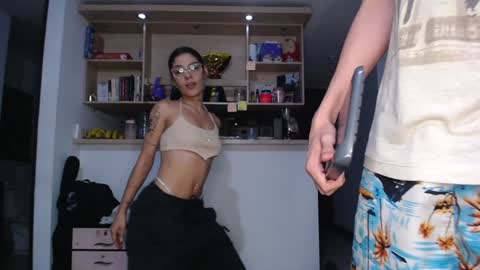 Snapshot of fuckc0uple chatting on 12.31.24 Lauuuu n TheLuckyGuy online show from 12.31.24