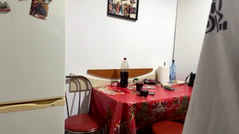 Snapshot of fuckcuple2 chatting on 12.19.25 fuckcuple2 online show from 12.19.25