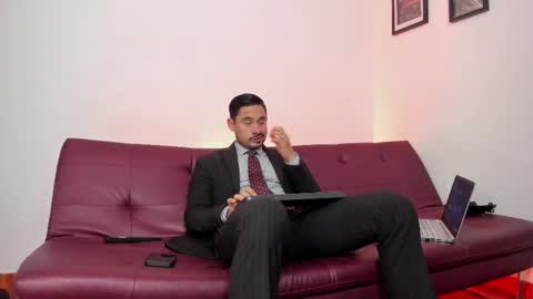 Snapshot of fuckerwate chatting on 10.21.25 SERGIO THE SEX LAWYER online show from 10.21.25