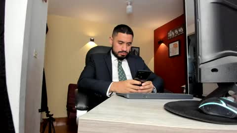 SERGIO THE SEX LAWYER online show from 05.17.26