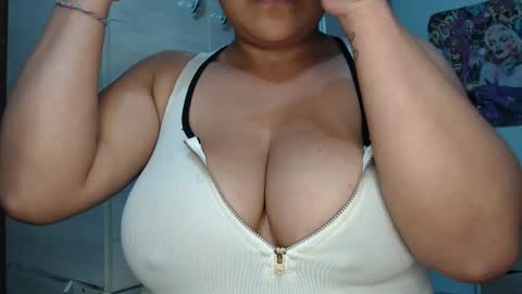 Mia and Gary  online show from 12.02.25