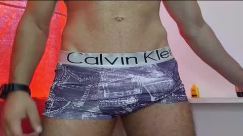 Phill    online show from 01.18.25