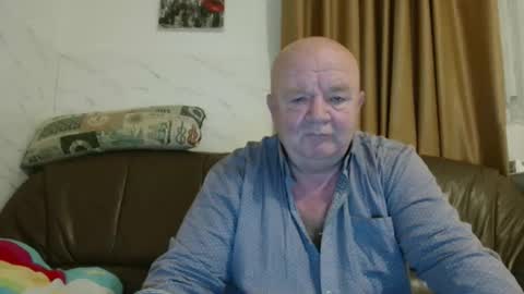 fullballs6 online show from 12.21.25