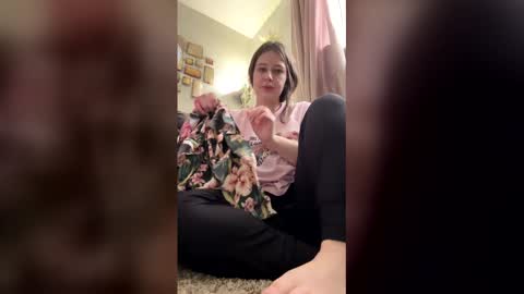 Linnys Palace online show from 02.02.26