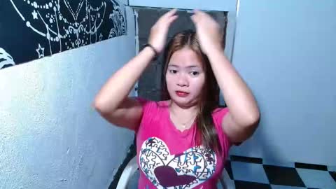 Snapshot of fure_asianpinay chatting on 12.01.25 DANIELA online show from 12.01.25