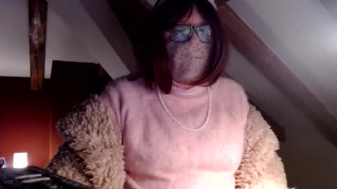 Snapshot of fursdany chatting on 07.23.26 Dany online show from 07.23.26