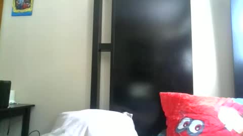 fuzzypeaches87 online show from 03.14.26