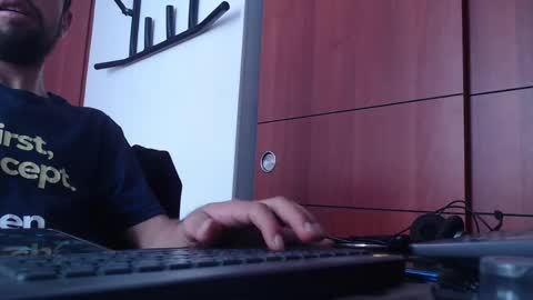 andrew online show from 03.05.25