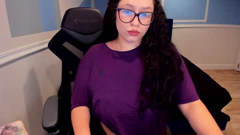 Snapshot of gaaby_ chatting on 12.18.24 gaaby  online show from 12.18.24