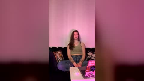 Snapshot of gabbivtate chatting on 08.05.26 Gabbi Von Tate online show from 08.05.26