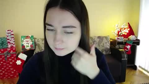 Snapshot of gabby_di chatting on 01.08.25 Jaklin online show from 01.08.25