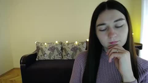 Snapshot of gabby_di chatting on 01.23.25 Jaklin online show from 01.23.25
