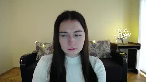 Snapshot of gabby_di chatting on 01.28.25 Jaklin online show from 01.28.25