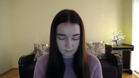 Snapshot of gabby_di chatting on 02.06.25 Jaklin online show from 02.06.25