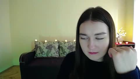 Snapshot of gabby_di chatting on 02.09.25 Jaklin online show from 02.09.25
