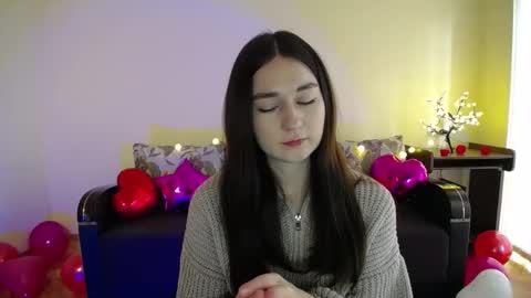 Snapshot of gabby_di chatting on 02.10.25 Jaklin online show from 02.10.25