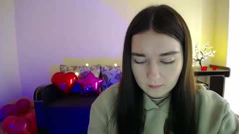 Snapshot of gabby_di chatting on 02.15.25 Jaklin online show from 02.15.25