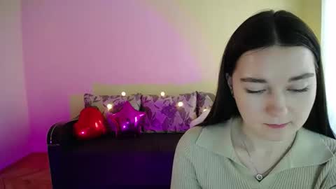 Snapshot of gabby_di chatting on 02.25.25 Jaklin online show from 02.25.25