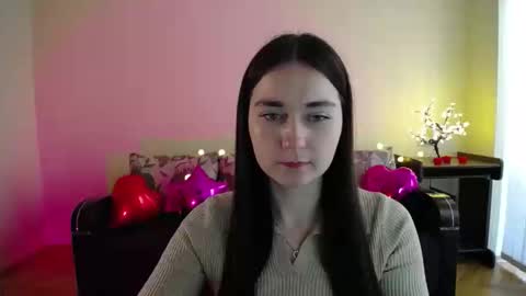Snapshot of gabby_di chatting on 03.10.25 Jaklin online show from 03.10.25