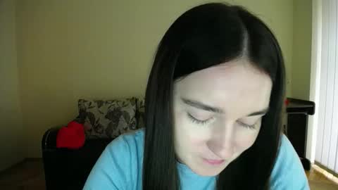 Snapshot of gabby_di chatting on 09.24.25 Jaklin online show from 09.24.25