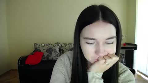 Snapshot of gabby_di chatting on 09.27.25 Jaklin online show from 09.27.25