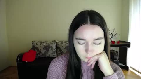 Snapshot of gabby_di chatting on 10.07.25 Jaklin online show from 10.07.25