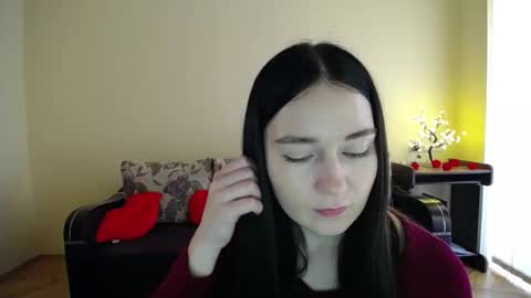 Jaklin online show from 03.12.26