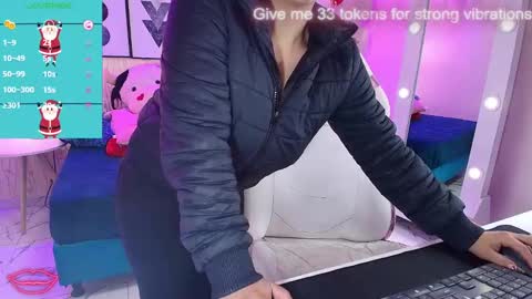 gabby_evanns online show from 12.18.24