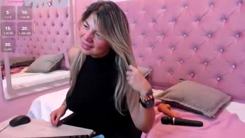 Gaby Santos online show from 02.28.26