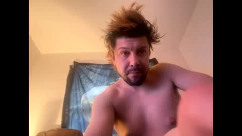 Snapshot of gabethier25 chatting on 01.01.25 yeeah online show from 01.01.25