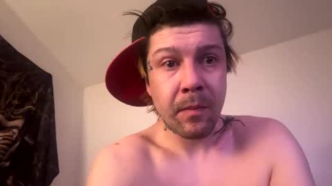 Snapshot of gabethier25 chatting on 01.24.25 yeeah online show from 01.24.25