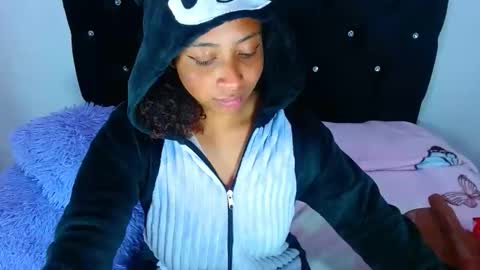 gabi_jhons_23 online show from 12.14.25