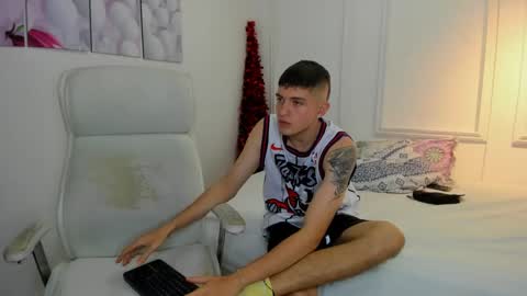 Gaby online show from 12.24.24