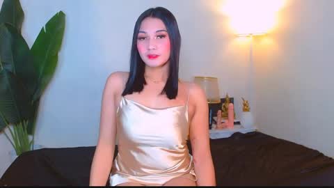 Snapshot of gabriela_deluxe chatting on 04.19.26 gabriela_deluxe online show from 04.19.26