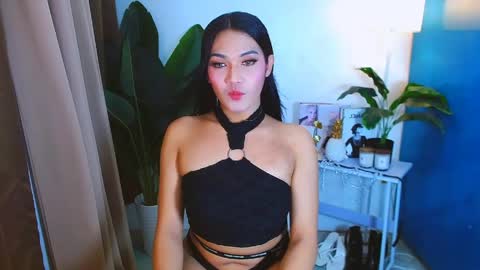Snapshot of gabriela_deluxe chatting on 06.05.26 gabriela_deluxe online show from 06.05.26