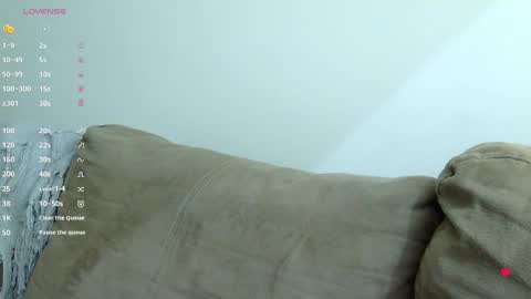 Gabriela Miller online show from 01.07.25