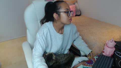 Snapshot of gabriela_morales01 chatting on 12.17.24 . online show from 12.17.24