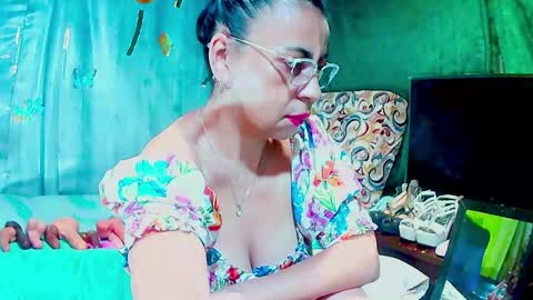 Snapshot of gabriela_sexy chatting on 03.17.26 Gabriella Lopez online show from 03.17.26