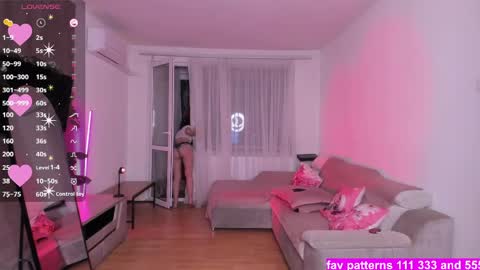 Snapshot of gabrielalove_ chatting on 05.24.26 Gabrielaaaa online show from 05.24.26