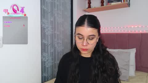 Snapshot of gabrielarossa chatting on 09.16.25 GabrielaRossa online show from 09.16.25